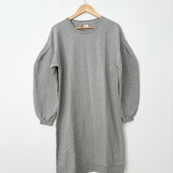 The simple folk oversized sweater dress - Picture 2 of 6